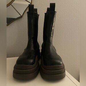 BROWN AND BLACK PLATFORM BOOTS